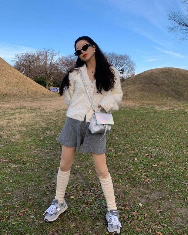 Tận dụng items mùa hè để mix đồ mùa đông vẫn ấm áp-8