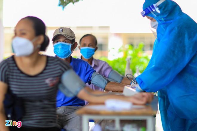 Đề xuất tiêm vaccine mũi 3 cho người dân TP.HCM từ 10/12-1