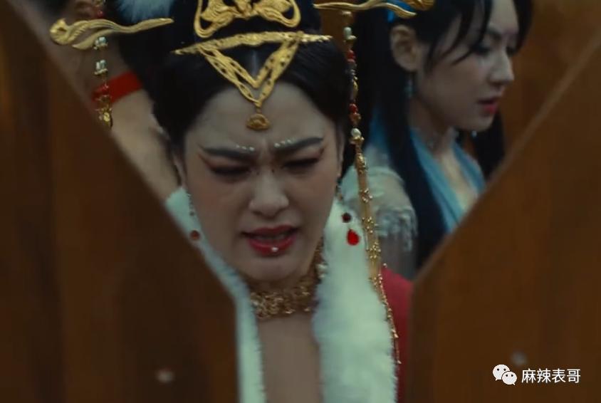 Chung Hân Đồng xuống sắc, đóng Đát Kỷ mà ngỡ mệnh phu nhân-1