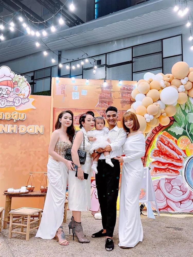 Loạt ảnh sinh nhật sặc mùi tiền con gái Mạc Văn Khoa-9