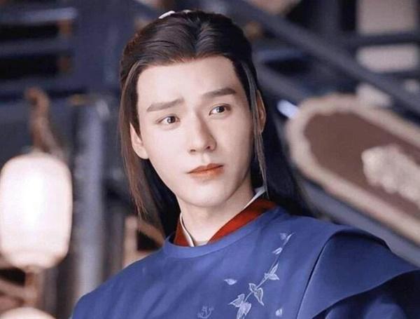 Triệu Lộ Tư to gan giành vai với đàn chị mặt đơ khét tiếng Cbiz-5