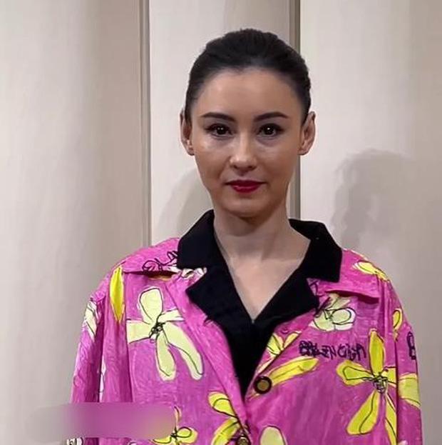 Ngã ngửa với nhan sắc thật của Trương Bá Chi ở tuổi 41-1