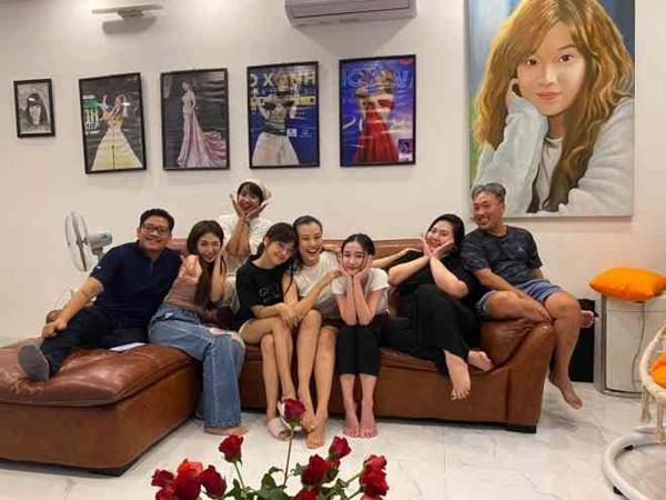 Dàn mỹ nhân Tháng Năm Rực Rỡ: Người sở hữu 6 sổ đỏ, kẻ mua xe tiền tỷ-2