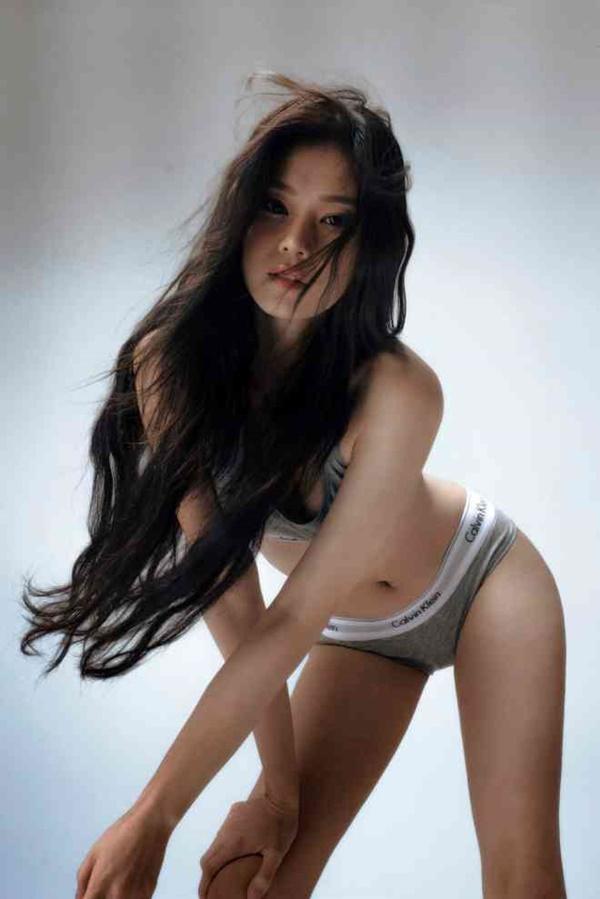 Dàn mỹ nhân Tháng Năm Rực Rỡ: Người sở hữu 6 sổ đỏ, kẻ mua xe tiền tỷ-3