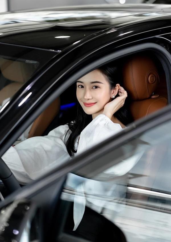 Dàn mỹ nhân Tháng Năm Rực Rỡ: Người sở hữu 6 sổ đỏ, kẻ mua xe tiền tỷ-4