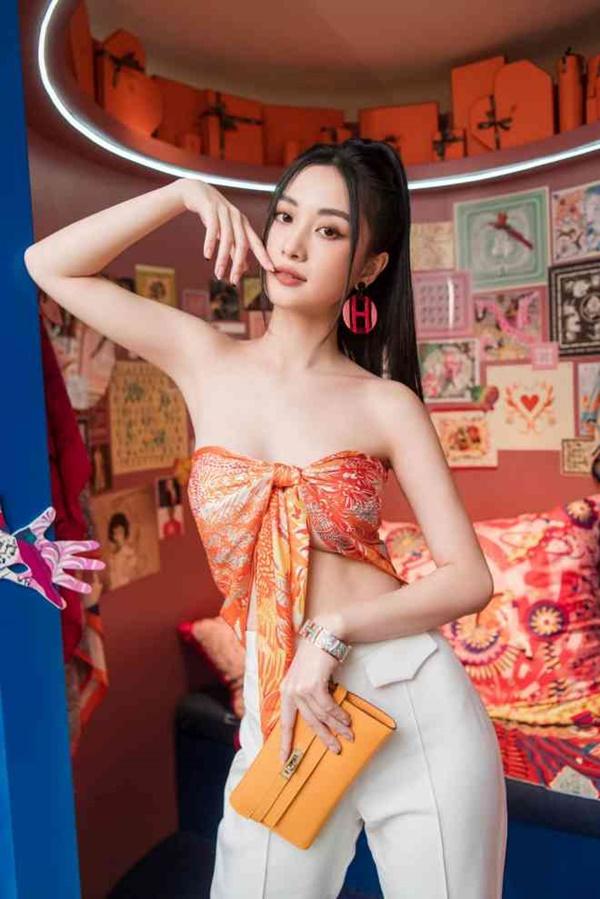 Dàn mỹ nhân Tháng Năm Rực Rỡ: Người sở hữu 6 sổ đỏ, kẻ mua xe tiền tỷ-5