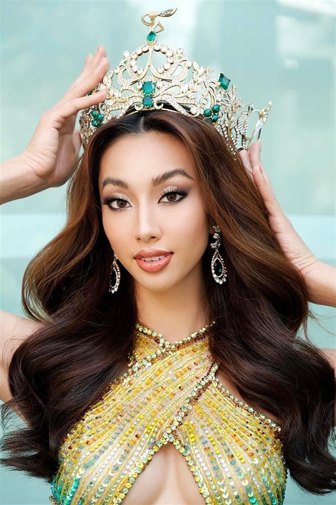 Xả vai Miss Grand International, Thùy Tiên để mặt mộc đi nhậu-3