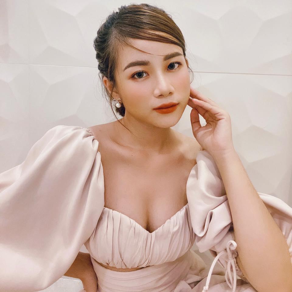 Giúp việc nhà Đoàn Di Băng tậu xe hơi, nhan sắc cân cả chủ-3