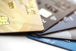 Vì sao nên làm thẻ ATM chip trước 31/12/2021 dù không bắt buộc?