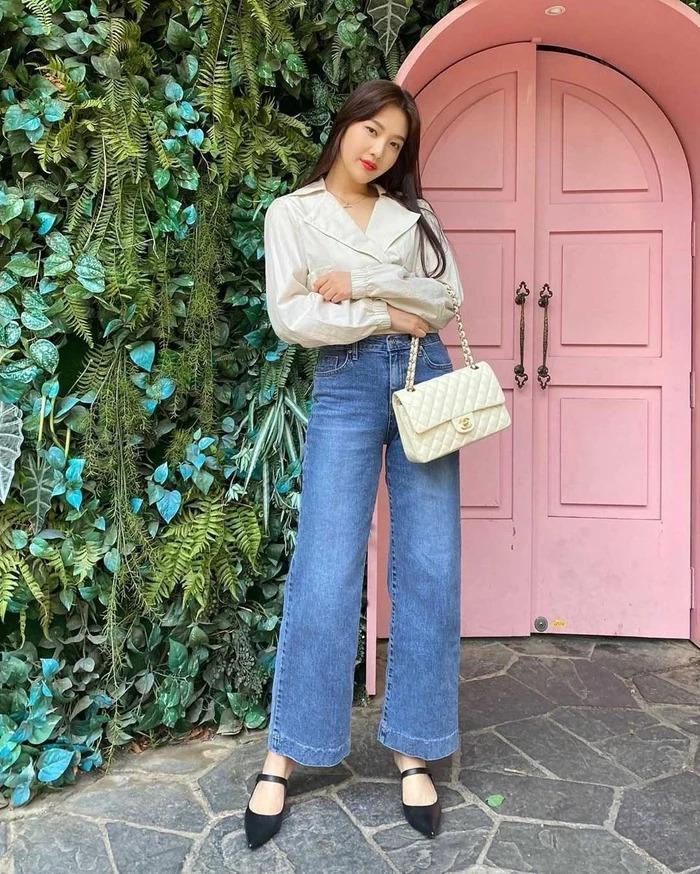 Bí kíp mix quần jeans hack dáng của Joy (Red Velvet)-1