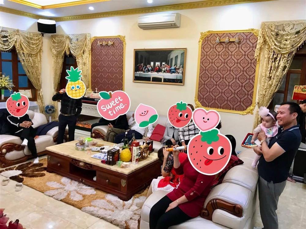 Chiêm ngưỡng loạt biệt thự khủng của Vy Oanh-11