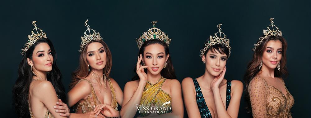 Thùy Tiên chặt chém dàn Á hậu bằng váy lộ chân ngực sexy-8