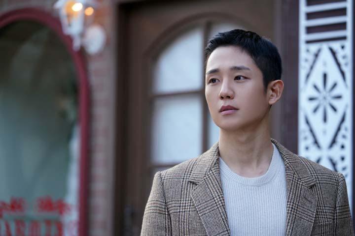 Jisoo: Thật may mắn khi tiền bối Jung Hae In là bạn diễn đầu tiên-4