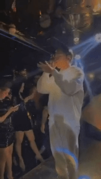 Hóa ra Karik và Thúy Ngân đã âm thầm bên nhau từ hơn 1 năm rồi!-4