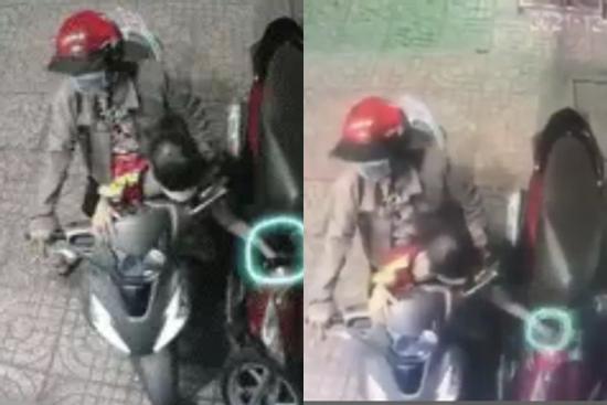 Clip: Mẹ nghiêng xe cho con gái nhỏ ăn cắp như chuyên nghiệp