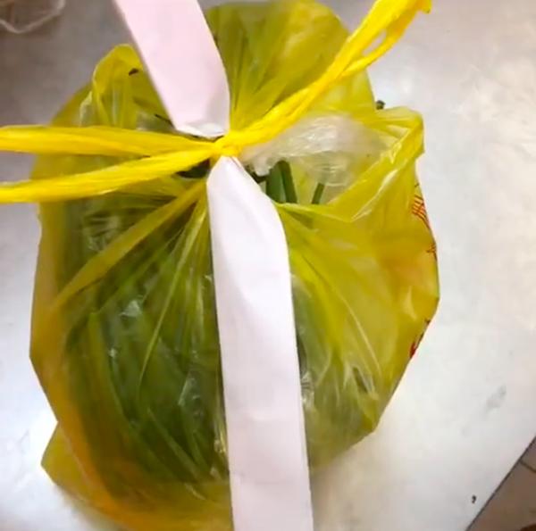 Ghi chú xin quán cho nhiều hành, đến khi nhận đồ thì từ nay xin cạch-3