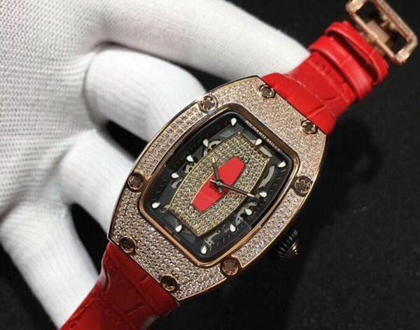 Nữ giúp việc trộm đồng hồ đeo tay 3,5 tỷ đồng, bán 630 triệu đồng-1