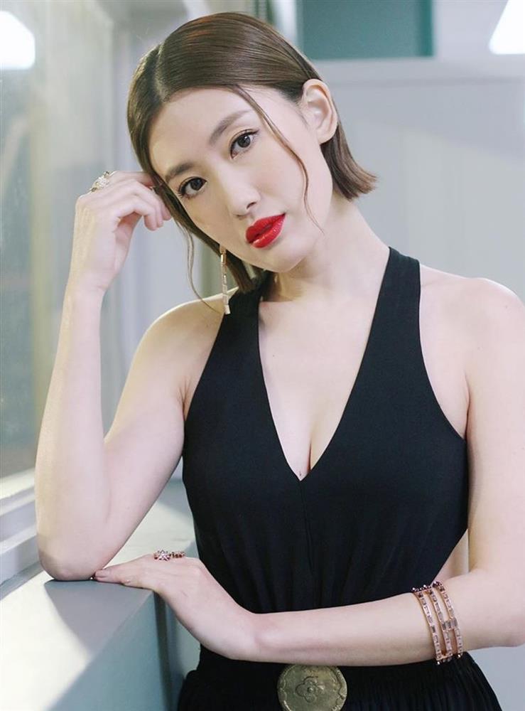 Dàn nữ chính bị phản đối của Penthouse bản TVB-4