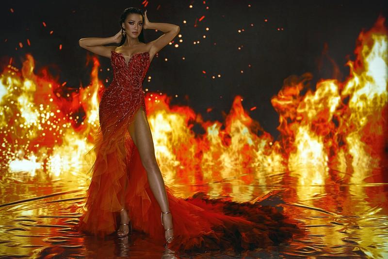 Kim Duyên mang đầm dạ hội làm từ rác đến Miss Universe-3