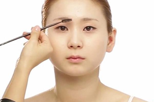 3 tướng miệng may mắn sung túc, cả đời chẳng lo cơm áo gạo tiền-4