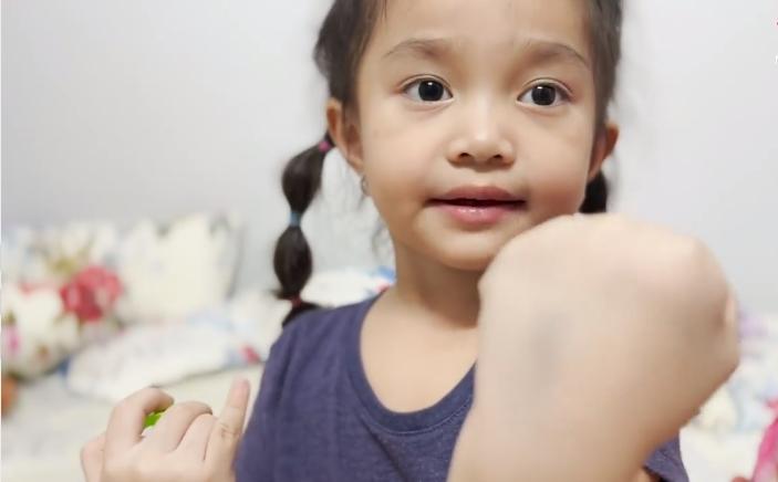 Tình trạng con gái Lê Dương Bảo Lâm sau ca mổ lần 2-4