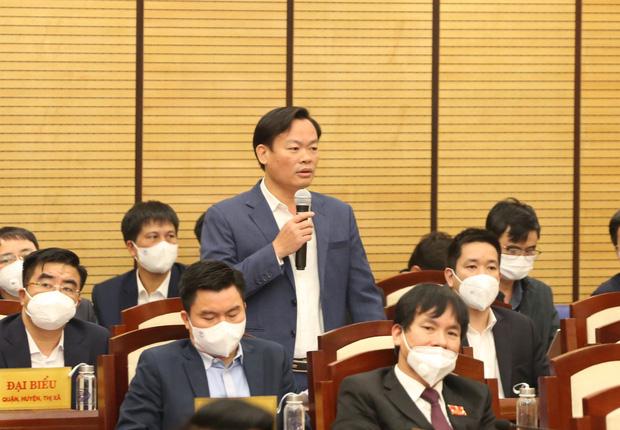 Khó xử lý karaoke chui, Chủ tịch quận đề nghị bán hàng ăn mang về-1