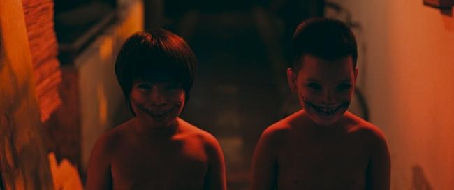 Khuôn mặt biến dạng vì acid, máu me phát sợ trong phim kinh dị Việt-2