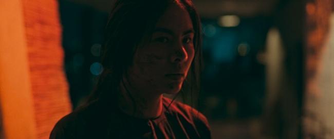 Khuôn mặt biến dạng vì acid, máu me phát sợ trong phim kinh dị Việt-8