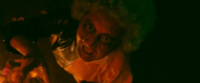 Khuôn mặt biến dạng vì acid, máu me phát sợ trong phim kinh dị Việt-4