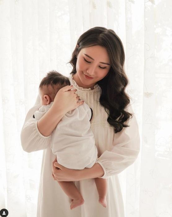 Nhìn số tiền phu nhân giám đốc Phan Thành đặt đồ ăn online mà hốt-2