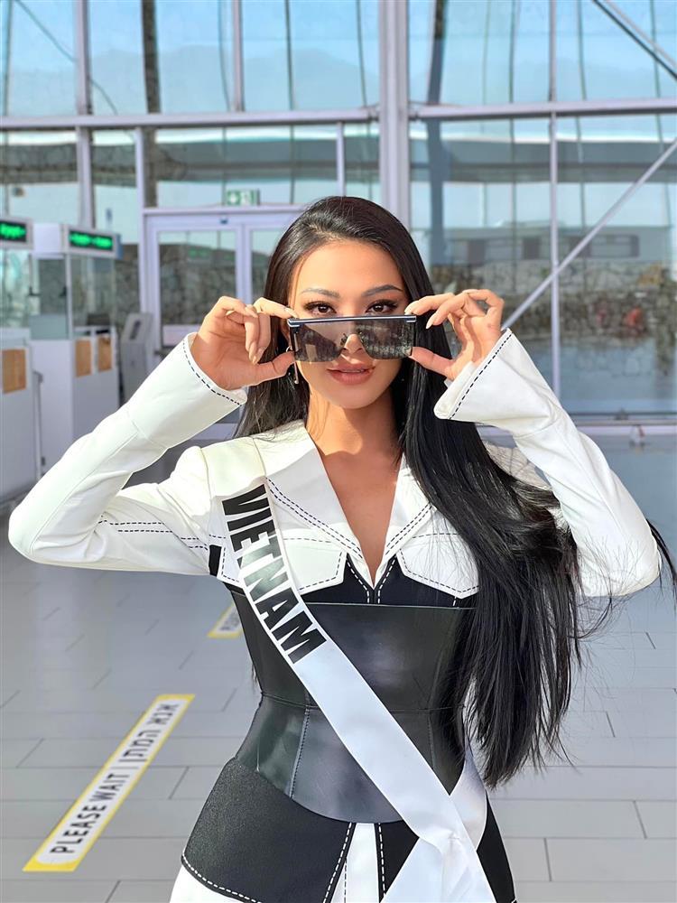 Kim Duyên nhảy 9 bậc bảng dự đoán sát bán kết Miss Universe-9