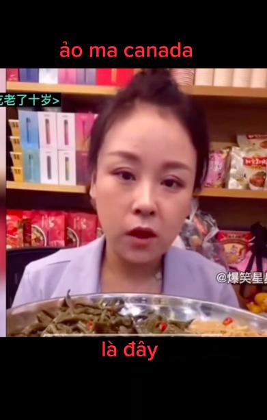 Đang ăn mukbang, cô gái gặp tai nạn xấu hổ 10 năm không quên-3