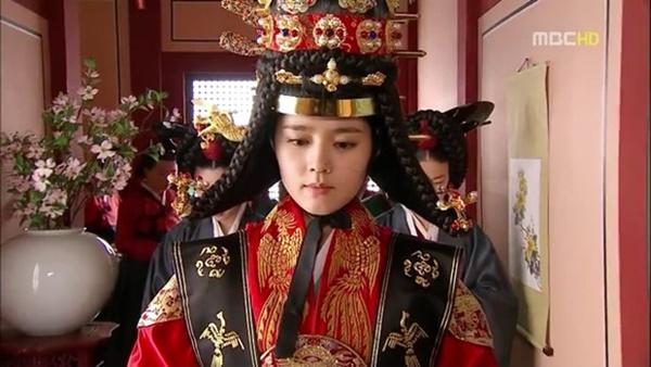 6 tân nương diễm lệ: Shin Hye Sun, Jang Nara không bằng huyền thoại cuối-9