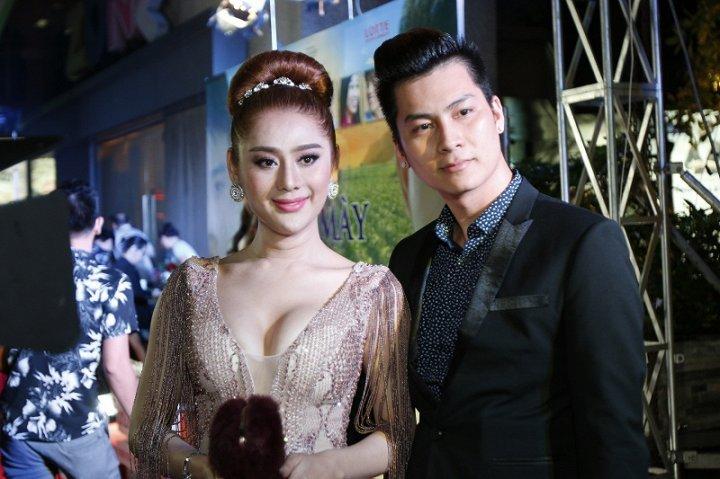 Vì sao Phi Hùng đột ngột công bố ly hôn Lâm Khánh Chi?-3