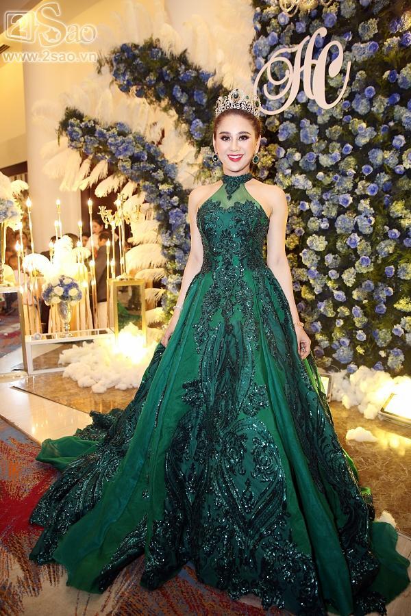 Tua lại đám cưới rình rang khiến Lâm Khánh Chi lỗ sấp mặt-12