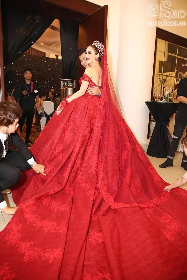 Tua lại đám cưới rình rang khiến Lâm Khánh Chi lỗ sấp mặt-11