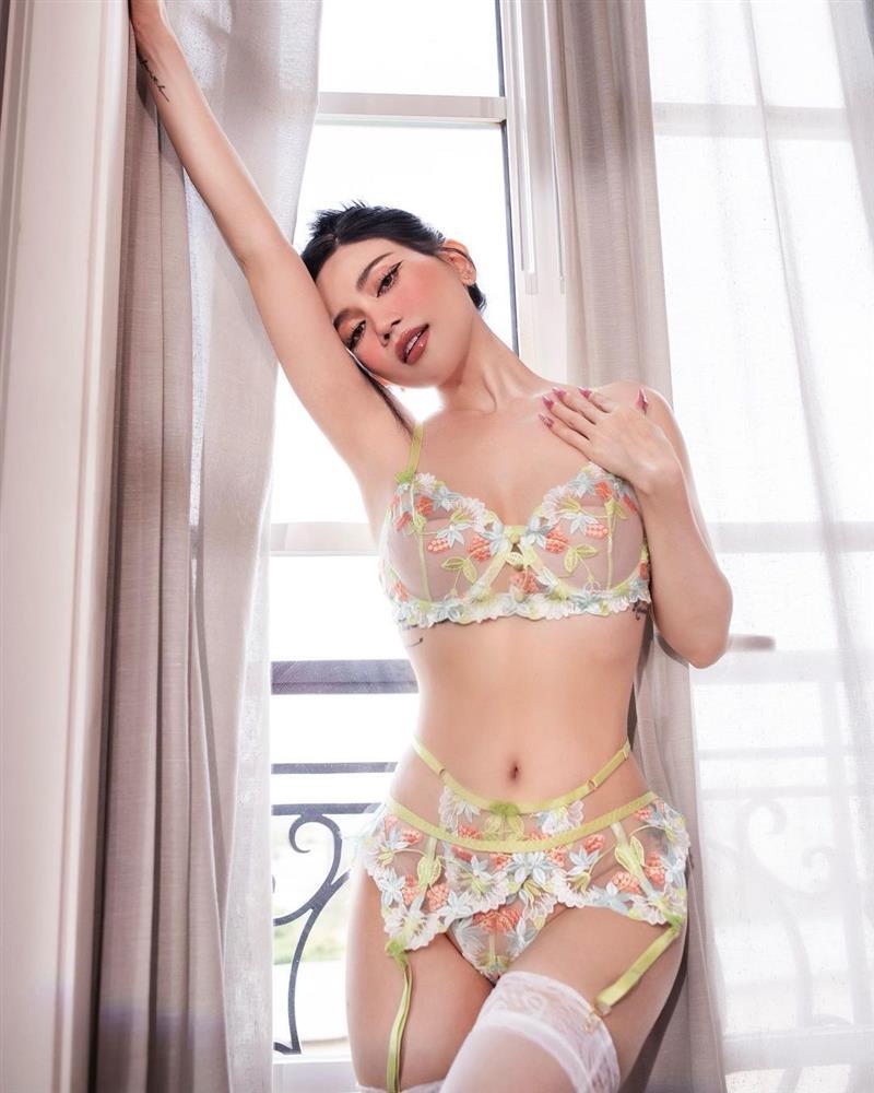 Sĩ Thanh dội bom ảnh nội y xuyên thấu: ai mà nghĩ đã U40?-7