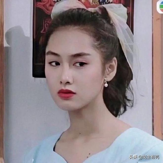 Mỹ nhân khiến Châu Tinh Trì yêu say đắm bị lừa đóng phim cấp ba-1