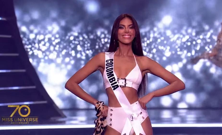 kim-duyen-ban-ket-miss-universe-2021-35.jpg