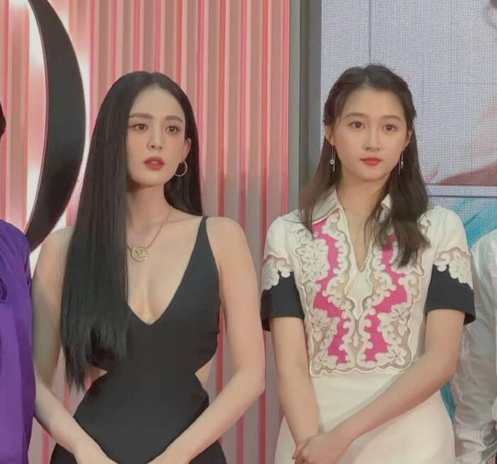 Quan Hiểu Đồng đọ sắc dàn mỹ nhân Cbiz, thua là chính?-2