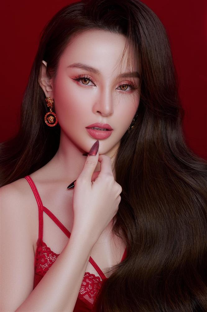 Nóng mặt Huyền Baby show ảnh gợi cảm, các cháu 2k cũng thua-5