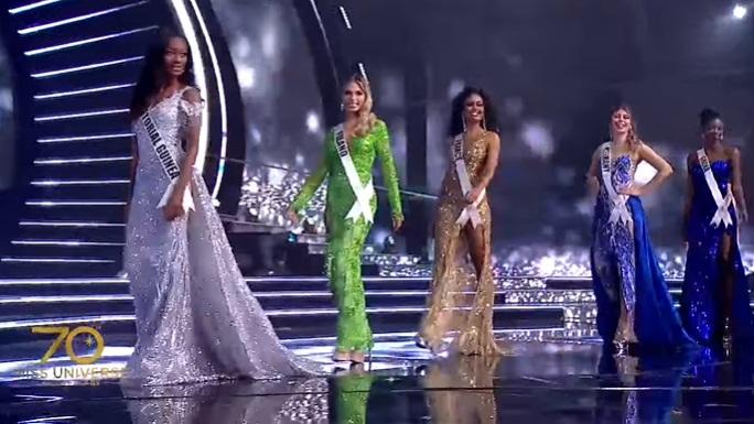 1.001 điểm trừ trong đêm bán kết Miss Universe 2021-8