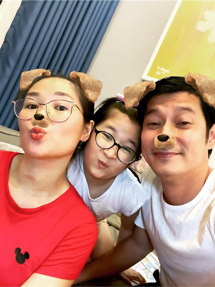 Huy Khánh 5 lần 7 lượt dìm hàng bà xã mỹ nhân-12