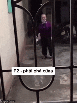 Không chịu đi cách ly, F0 ném áo bảo hộ, tấn công nhân viên y tế-1