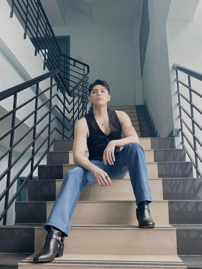 Khoe cơ bắp nhưng bị xỉa, Noo Phước Thịnh đáp trả cực thâm-4