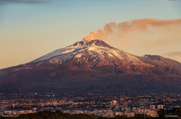 5 núi lửa đẹp nhất thế giới, có dịp phải xách balo lên và đi-1