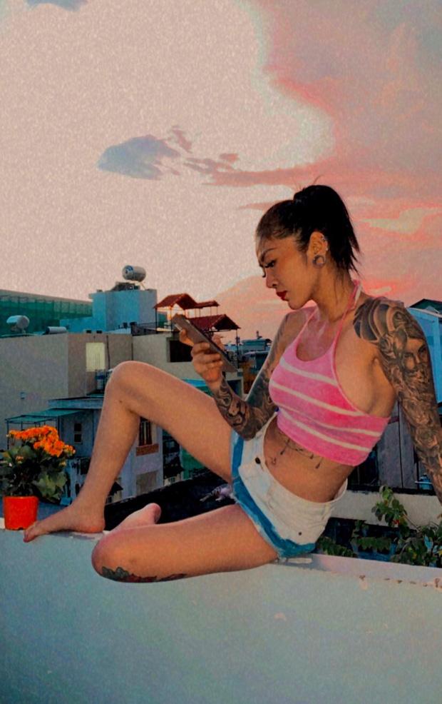 Blacka dính như keo bạn gái hot girl, ngoại hình sexy khét lẹt-5