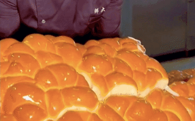 Bánh mì căng mướt như da em bé, xem clip ước cắn một miếng-1