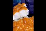 Ổ bánh mì 20k khách đông bán không kịp ở Trà Vinh, đắt xắt ra miếng-4