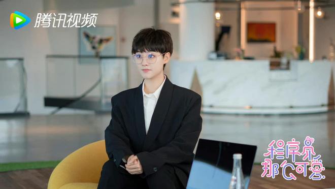 Loạt mỹ nhân Hoa ngữ giả trai thảm họa nhất 2021-12